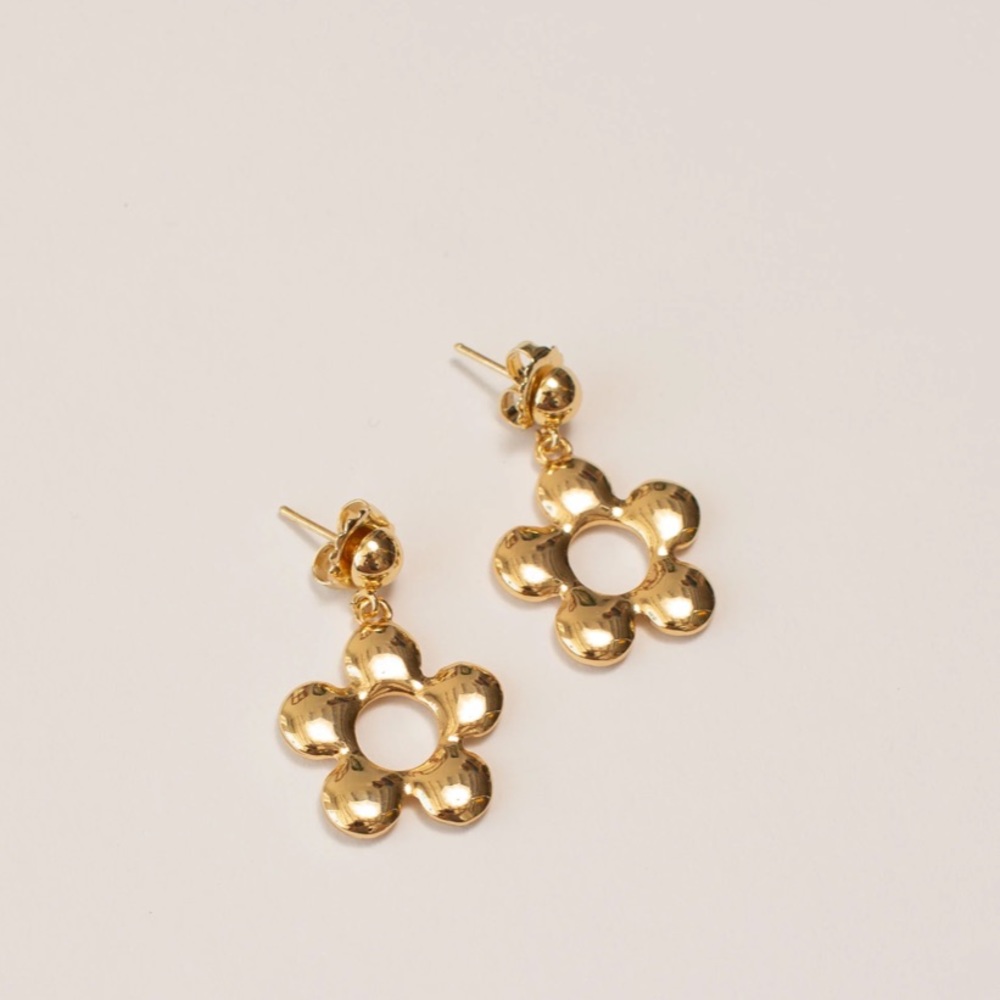 Brand New LISA SAYS GAH Florette Earrings